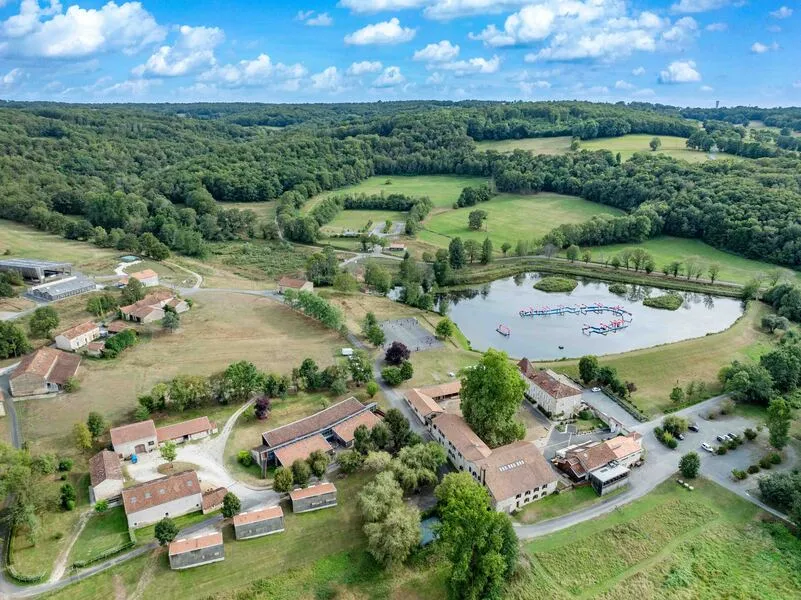 Camping Les Gorges du Chambon