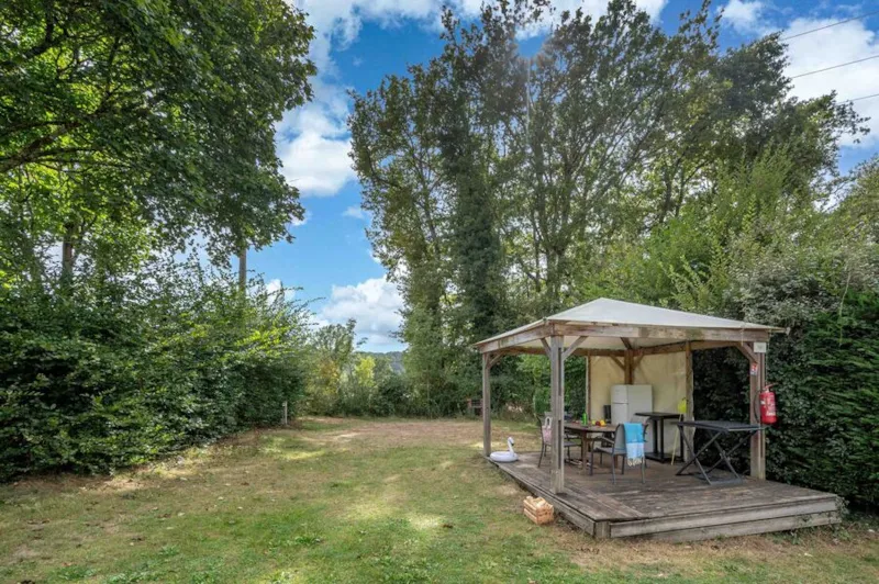 Forfait Emplacement Privilège 150M²