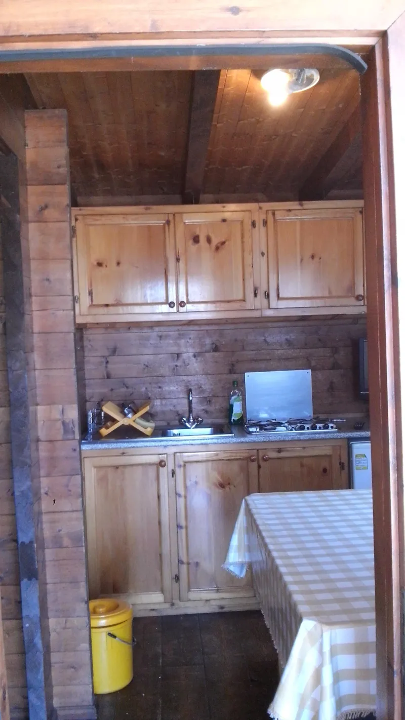 Bungalow Avec Douche À La Semaine