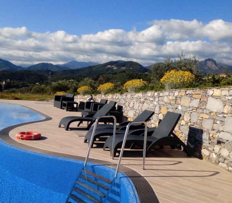 Ferienwohnung Taggiasca mit Schwimmbad