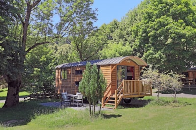 LAKE VIEW LODGE — 1