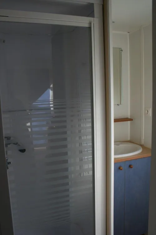 Huuraccommodatie(s) - Stacaravan Eco 4 (27 M2) - image n°7 - Camping de Saumont