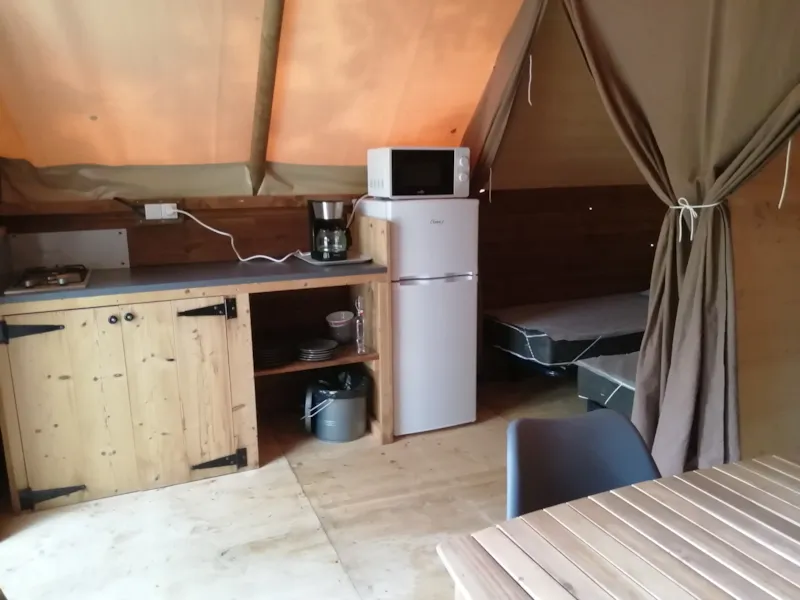 Tente Ama9 - 19.20 M2 - 2023