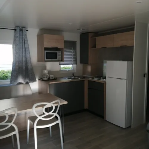 Accommodation - Mobil-Home Lo83 (32 M2) - image n°4 - Camping de Saumont