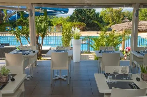 Camping Marvilla Parks - Domaine des Naïades