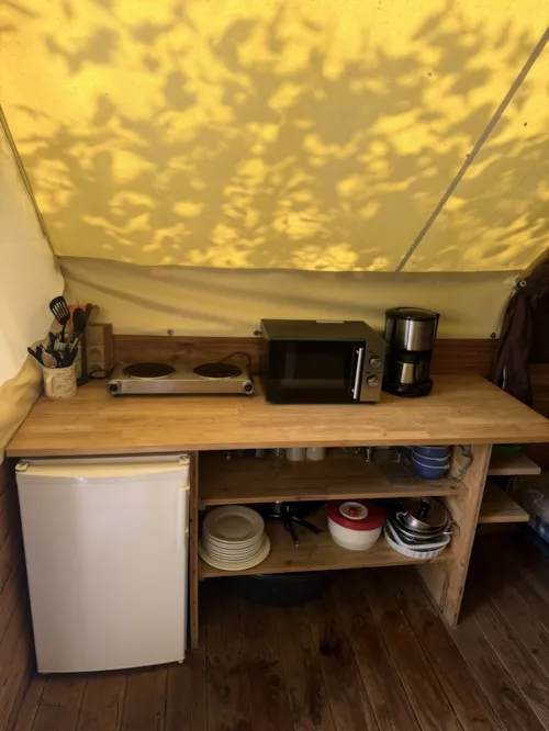 Accommodation - Canvas Bungalow 15M² Without Toilet Blocks - image n°3 - Camping du Chatelet