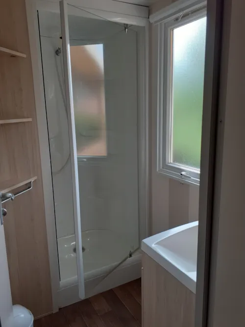 Huuraccommodatie(s) - Mobil-Home Super Titania 32 M² - image n°8 - Camping La Renouillère