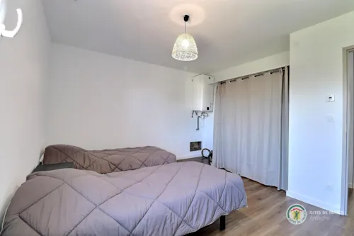 Location - Villa Du Soleil "Aurore" - image n°9 - Camping de Chavetourte