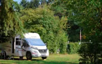 Emplacement Caravane / Camping-Car