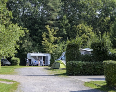 Nibelungen-Camping Am Schwimmbad