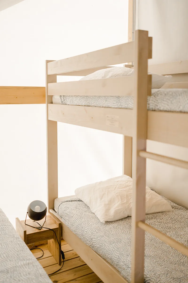 Lodge 21M² (Sans Sanitaires Privatifs)