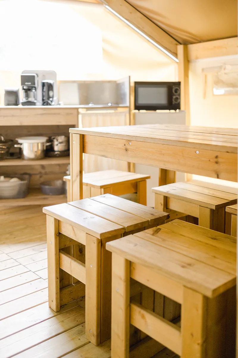 Lodge 21M² (Sans Sanitaires Privatifs)