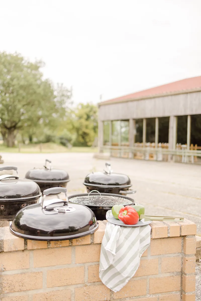 Forfait Emplacement Premium (2 Personnes + 1 Véhicule Inclus)