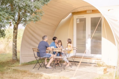 Coco Lodge 16m², check in and out every day (without toilet blocks)