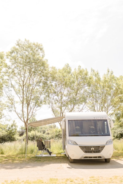 Stopover Motorhome Area (1 vehicle included, without toilets, without swimming-pool)