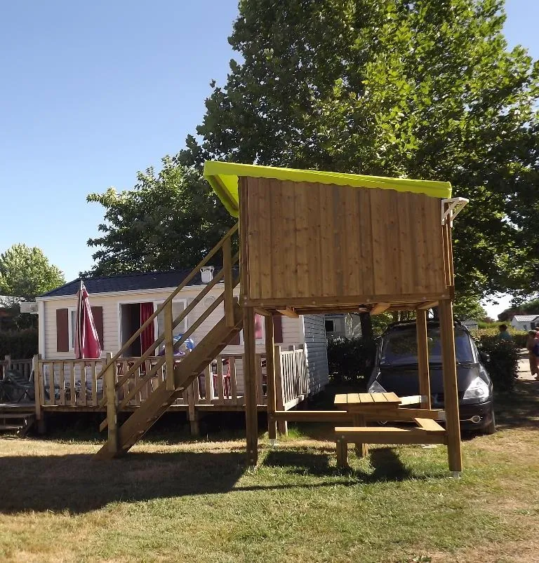 Kampeerplaats(en) - Camp'etoiles - Camping Le Paradou