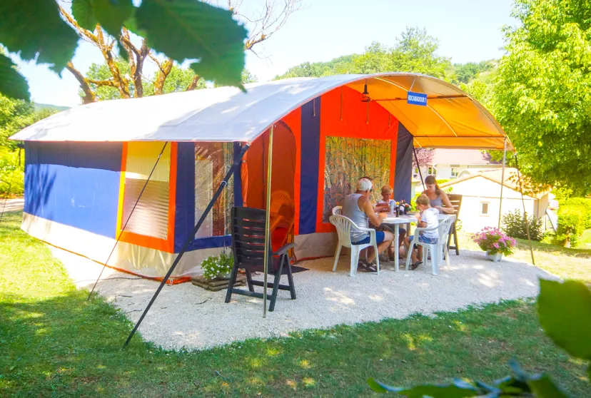 Location - Bungalow Toilé Rocamadour - Camping La Draille
