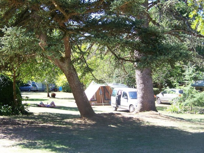 Camping La Ferme Du Pelou Dordogne Périgord Noir