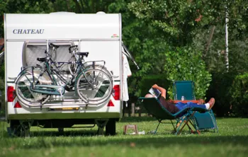 Stellplatz - Stellplatz 2 People Strom - Camping La Salvinie