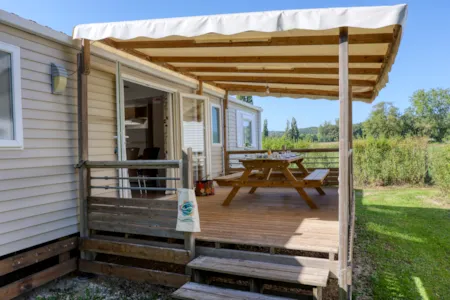Accommodation - Mobile-Home Privilège 3 Bedrooms - 2 Bathrooms -  Sheltered Terrace - Camping La Salvinie