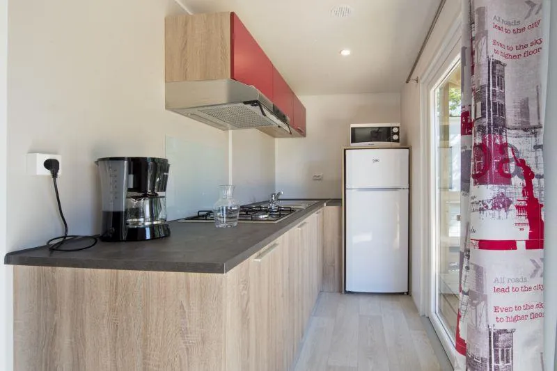 C- Mobil-Home Caraïbes Climatisé 2 Chambres