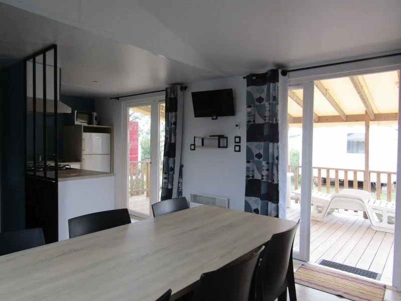 C- Mobil-Home Quatro - 4 Chambres