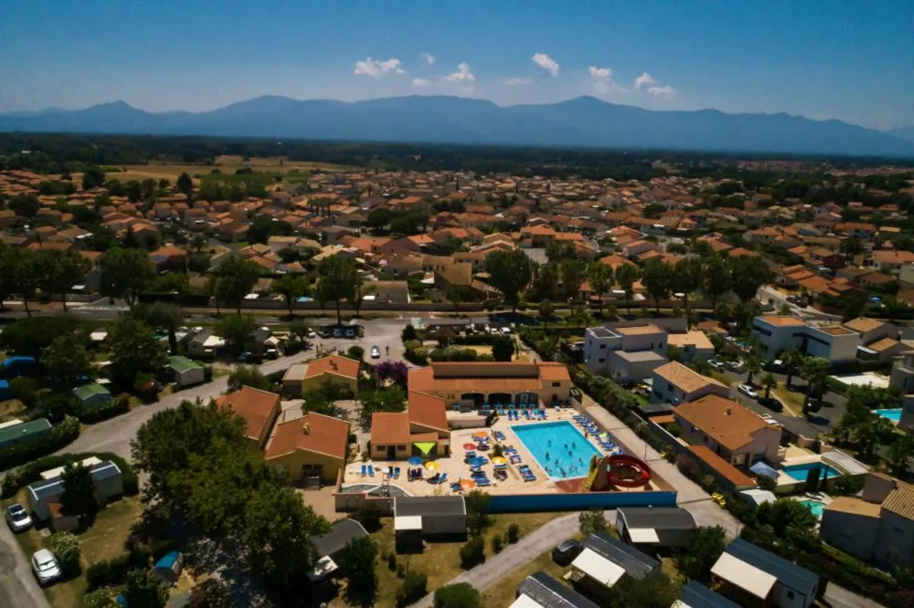 Chadotel Le Roussillon - image n°1 - MyCamping