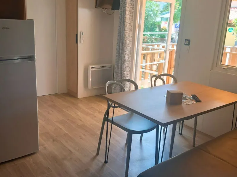 C- Mobil-Home Hélios - Pmr - 2 Chambres 32M² Avec Terrasse Couverte