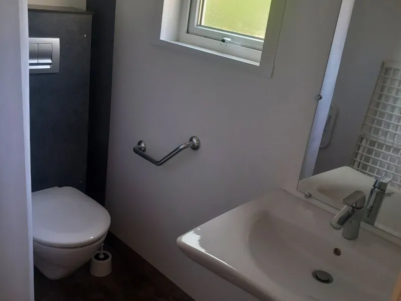 C- Mobil-Home Hélios - Pmr - 2 Chambres 32M² Avec Terrasse Couverte