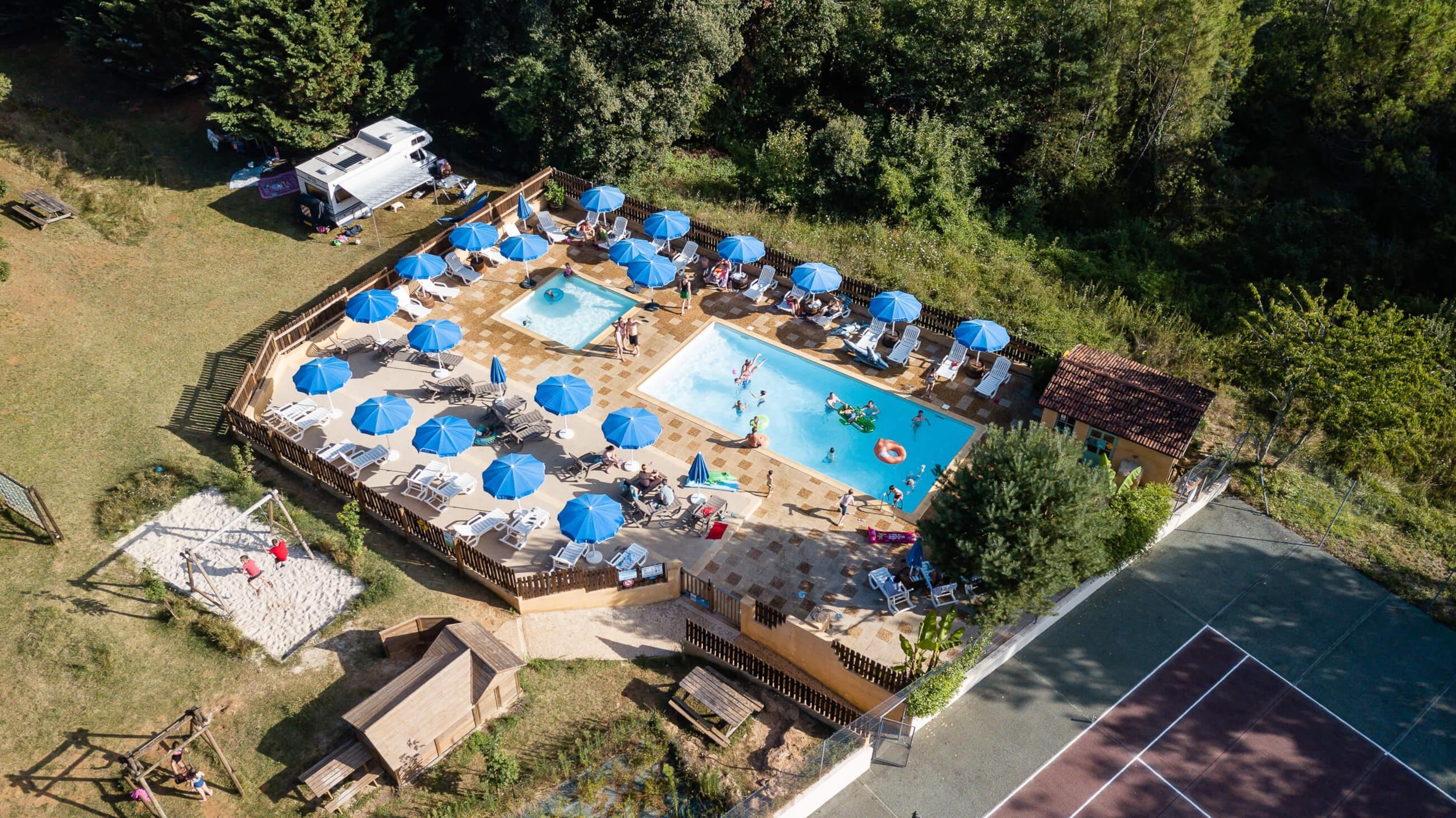 Camping Domaine des Mathevies — Photo 2