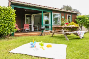 Accommodation - Chalet Eden - Relaxation Begins Here... - Camping Domaine des Mathevies