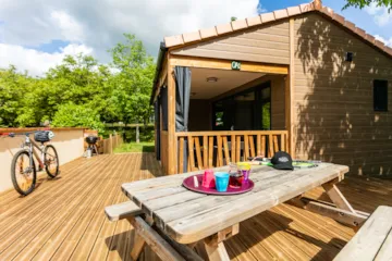 Accommodation - Open Air Chalet - Camping Domaine des Mathevies