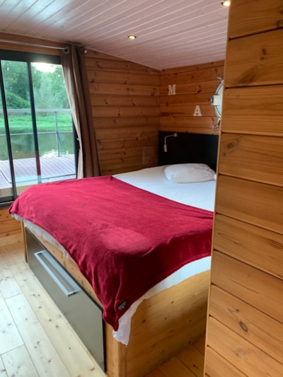 Toue cabanée SPA