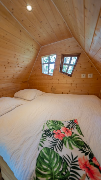 Magic Cabin