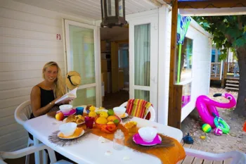Mietunterkunft - Mobilheim Loggia + Klimaanlage - Camping L'Ile d'Or