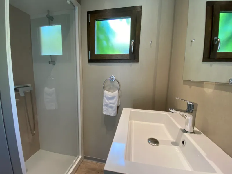 Chalet Premium 39M² (2 Chambres) Dont Terrasse Couverte + Senseo + Tv