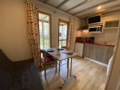 Chalet CONFORT 24m² (1 bedroom) + semi attached terrace 8m²