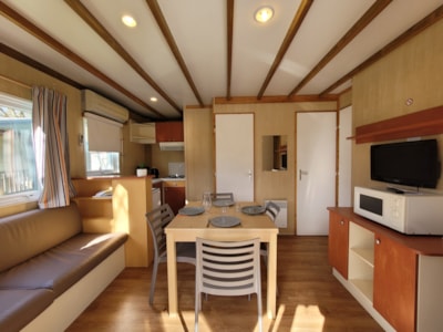 Chalet CONFORT 36m² (2 bedrooms) + sheltered terrace + TV