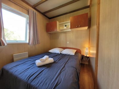 Chalet CONFORT 36m² (2 bedrooms) + sheltered terrace + TV