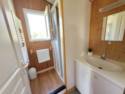 Chalet CONFORT 29 m² (2 bedrooms) + terrace 11m² + TV