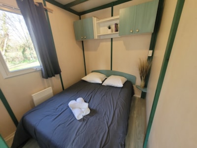 Chalet CONFORT 36m² (2 bedrooms) + sheltered terrace + TV