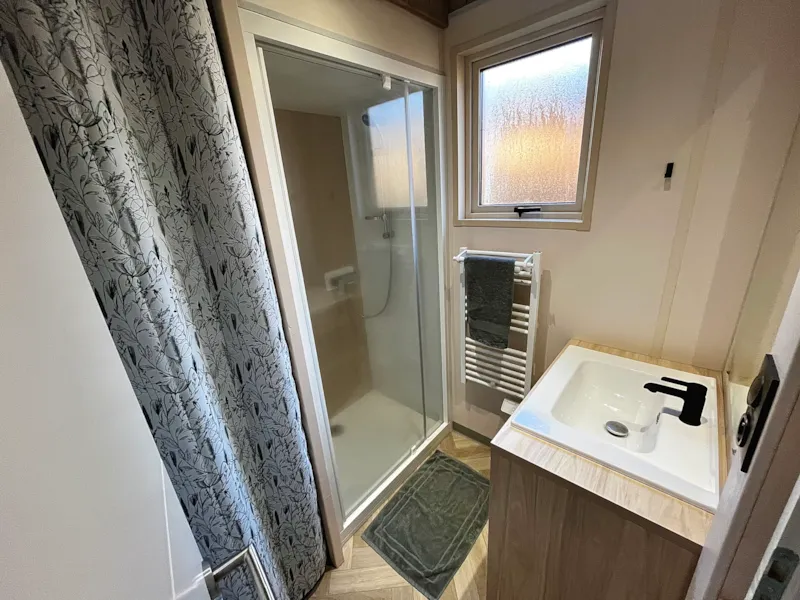 Chalet Prestige 60 M² (3 Chambres) Dont Terrasse Couverte + Clim + Tv + Lv + Plancha