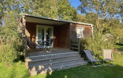 Chalet PREMIUM 36m² (2 bedrooms) + sheltered terrace 6m² +  Air conditioning + TV
