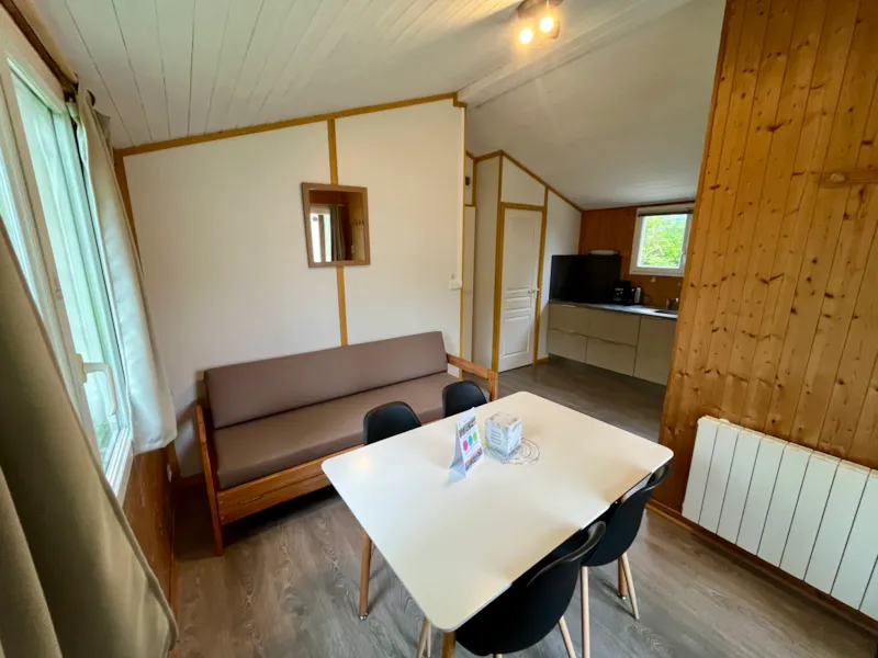 Chalet Confort 29 M² (2 Chambres) + Terrasse 11M² + Tv