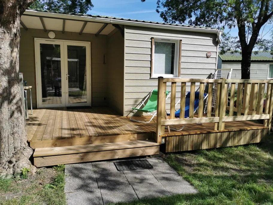 Location - Chalet Résidentiel Premium 36 M² (2 Chambres) Dont Une Terrasse Couverte - Camping La Venise Verte