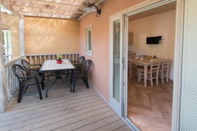 2-room Bungalow with outside veranda — 2