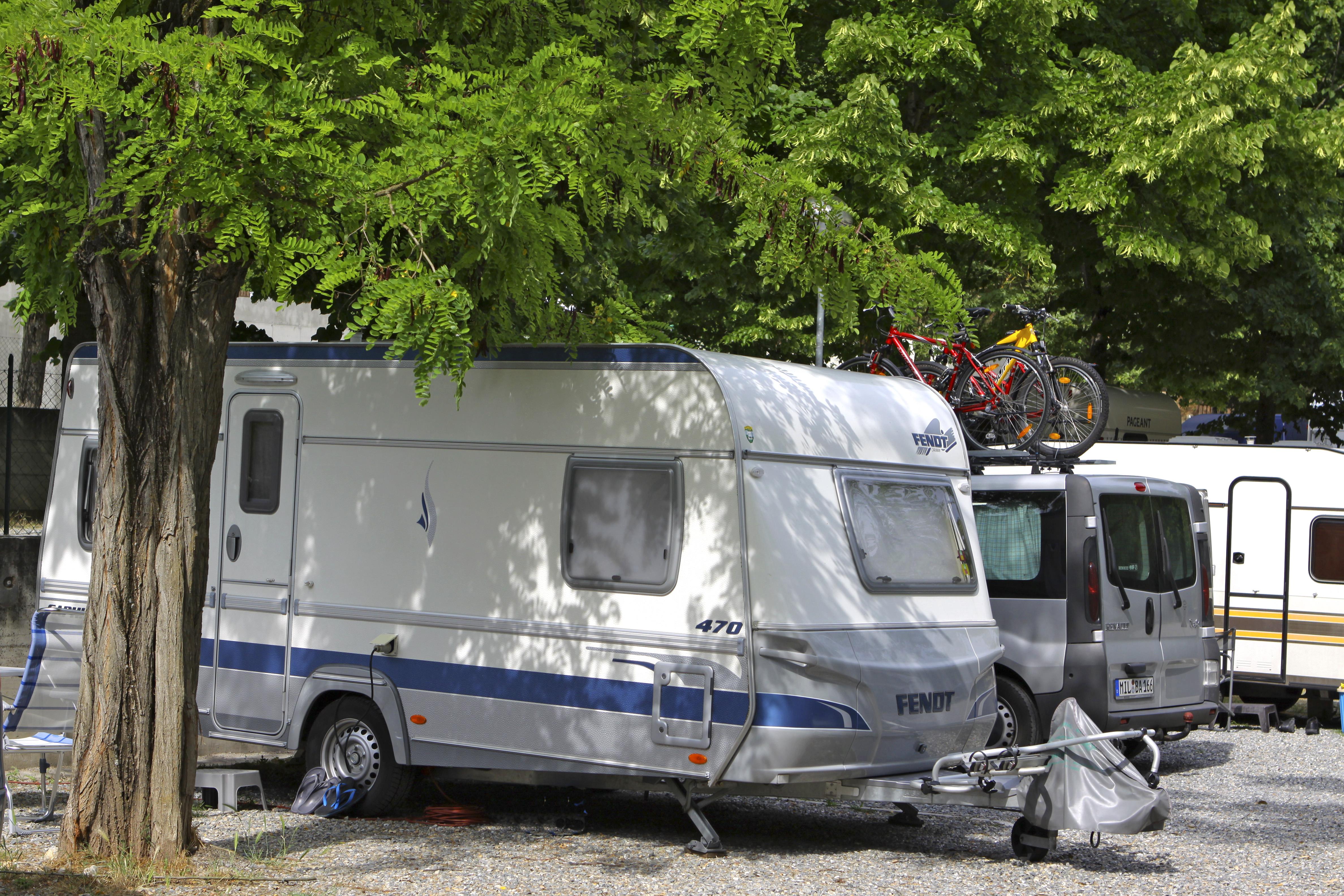 Emplacement - Emplacement Caravane - Camping Colleverde