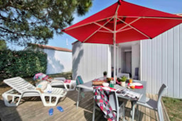 Huuraccommodatie(s) - Huis Comfort 31M² (2 Kamers) + Tv +Terras - Flower Camping Les Ilates