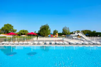 Flower Camping Les Ilates - Ucamping