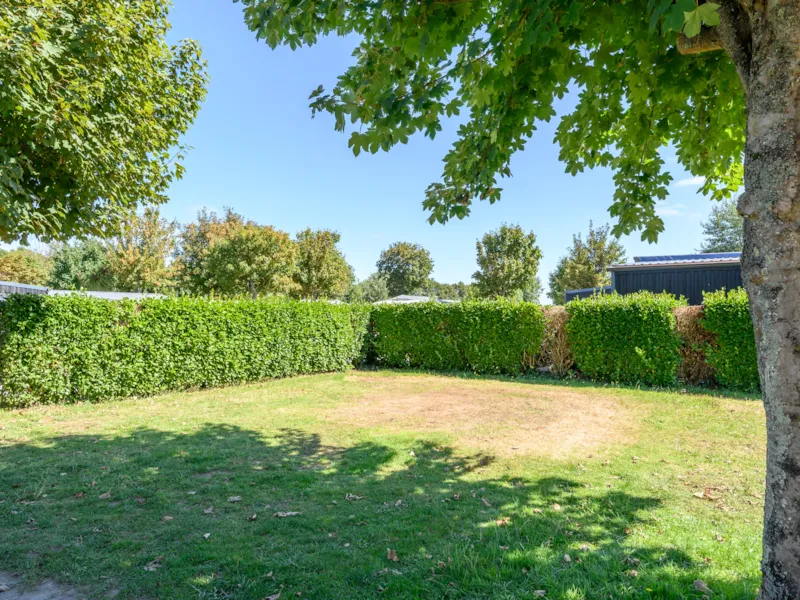 Forfait Confort (1 Tente, Caravane Ou Camping-Car / 1 Voiture / Électricité 10A) + Eau Et Dévidoir